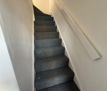 3 bedroom terraced house to rent - Photo 6