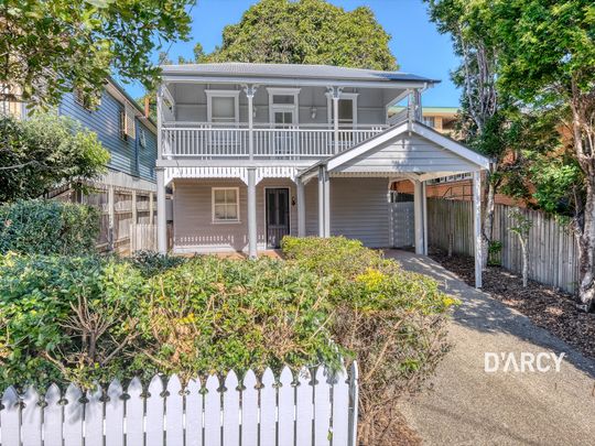 48 BESS ST - Photo 1