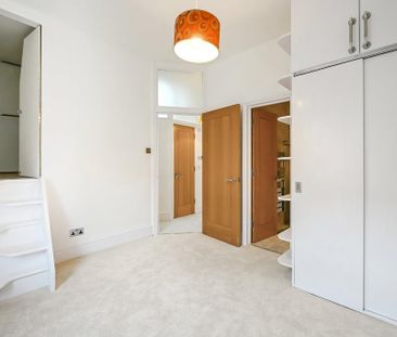 3 bedroom flat to rent - Photo 3
