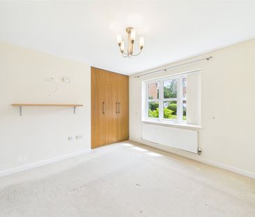 Old Sawmill Place, Chinnor, Oxfordshire, OX39 - Photo 5