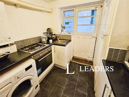 3 bedroom apartment to rent Cheapside, BN1 - Photo 3