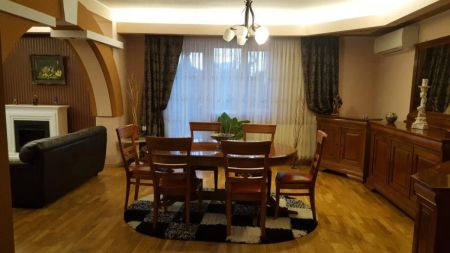 Vila 5 camere , in Ploiesti, zona 8 Martie. - Photo 3