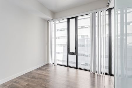 For Lease - 215 Queen Street Unit# 1805, Toronto, Ontario - Photo 2