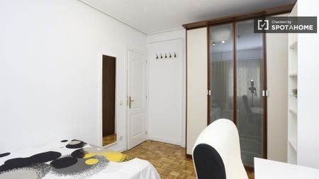 madrid, Community of Madrid 28007 - Photo 3