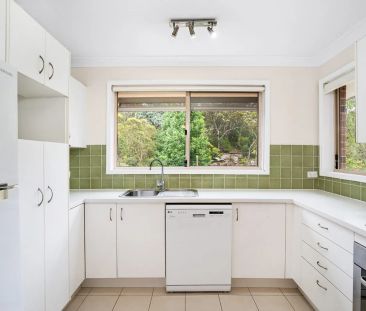 Unique renovated home with elevated bush views - Photo 4