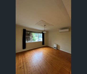 Quiet, Convenient Living Just Minutes from Geelong CBD - Photo 5