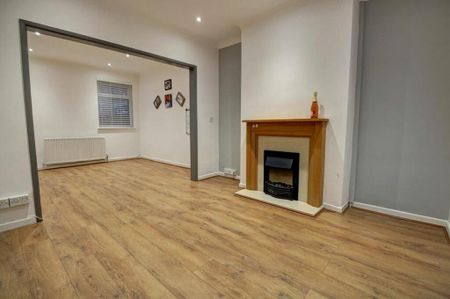 3 bedroom terraced house to rent - Photo 4