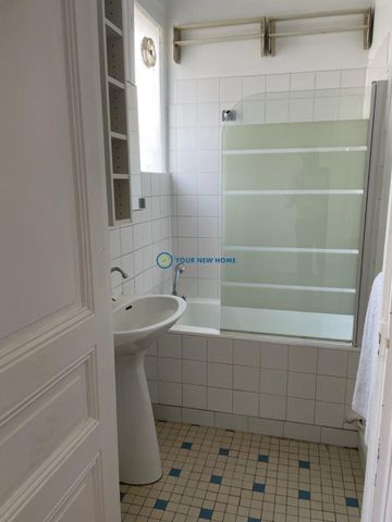 BEAU 2 PIECES PARIS 7 EME - Photo 3