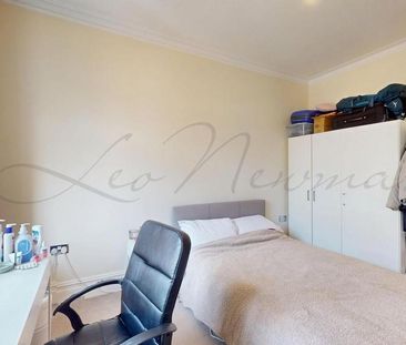 4 bedroom flat to rent - Photo 3