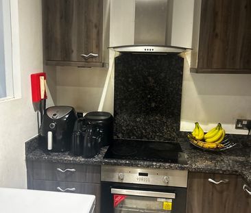 2 Bed Flat, Katesgrove Court, RG2 - Photo 6