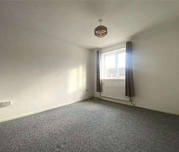 Oakgrove Way, Bridgwater, Somerset, TA6 - Photo 2