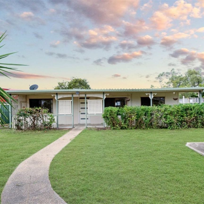 10 Palm Drive, Deeragun QLD 4818 - House For Rent - $550 | Domain - Photo 1