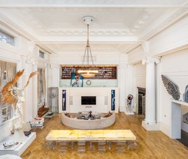 A Grand Four-Bedroom Residence in the Former New River Company Head... - Photo 5