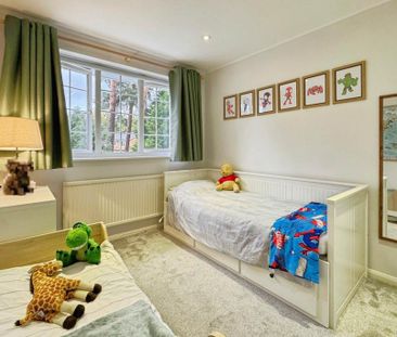 4 bedroom semi-detached house to rent - Photo 6