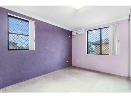 Stylish Living in Prime Hurstville Location - Photo 2