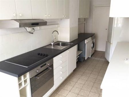 Lumineux appartement 2ch + balcon à 1050 Ixelles/ Watemael Boisfort  Loyer: 1 300 € - Photo 3
