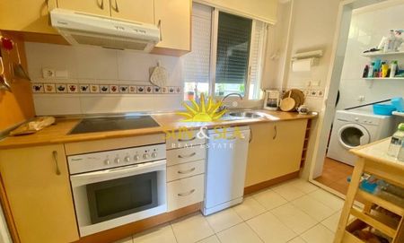 2 bedroom apartment for rent on the beachfront in Dehesa de Campoamor - Foto 3