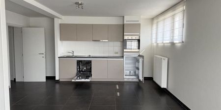 Appartement te huur in Erembodegem voor € 900 met 2 slaapkamers - Foto 3