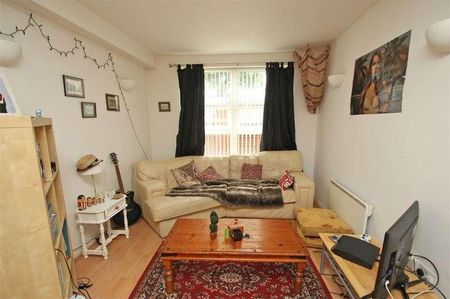 Royce Road, Hulme, Manchester, M15 - Photo 3
