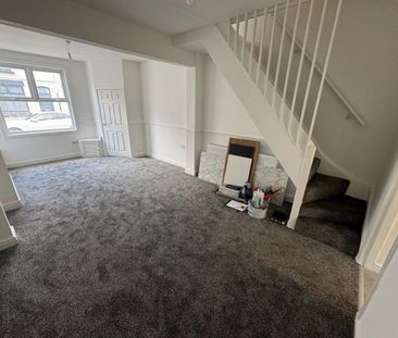 2 Bed Terraced House, Hawkins Street, L6 - Photo 2