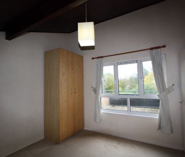 Admiral Road, Birchwood, Warrington - Photo 2