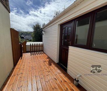 3 bedroom terraced house to rent - Photo 6