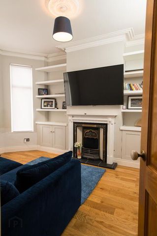 70 Ravenhill Avenue, Belfast, BT6 8LG - Photo 2