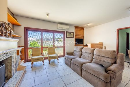 Casa com 4 quartos e 378m² para alugar em Chácara das Pedras, Porto Alegre. - Photo 3
