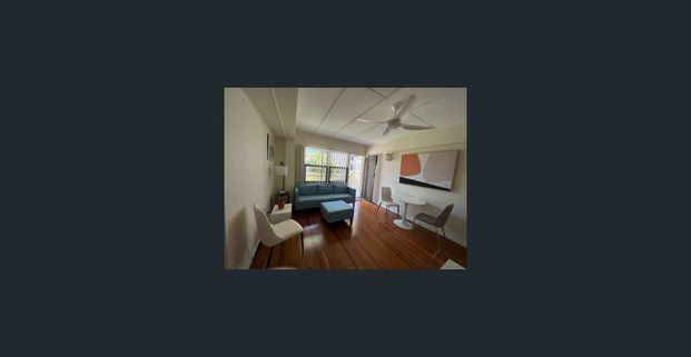 Cosy Furnished 2-Bedroom Unit Opposite Beautiful Burleigh Heads Beach - Photo 1