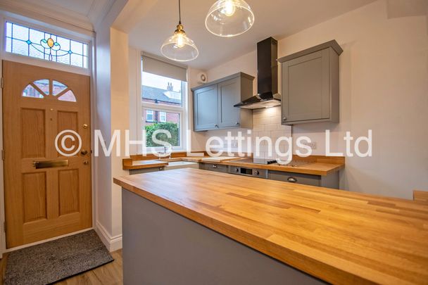 16 Trelawn Place, Leeds, LS6 3JP - Photo 1