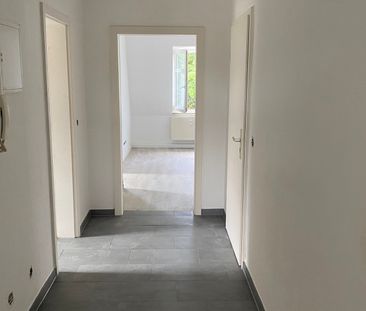 - 3 - Raumwohnung und Aussenstellplatz in Pirna, ALLES NEU, Erstbezug - Foto 1