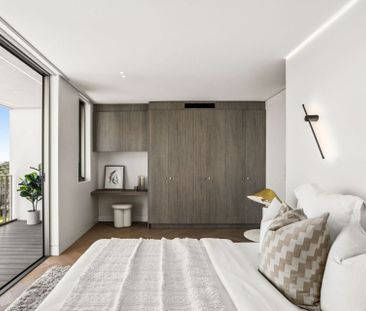 Three Level Luxury Home with Water Views - Photo 4