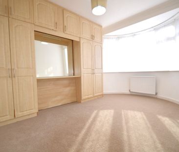 5 bedroom Semi-detached house to rent - Photo 5