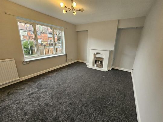 2 bedroom end of terrace house to rent - Photo 1