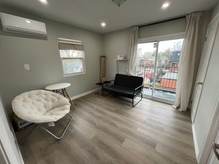 For Lease - 850 Carlaw Avenue Unit# 3rd Flr, Toronto, Ontario - Photo 2