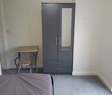 Room in a Shared House, Swan Place, LE3 - Photo 3