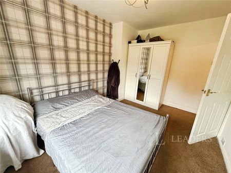 3 bedroom house to rent Thorne Road, WV13 - Photo 5