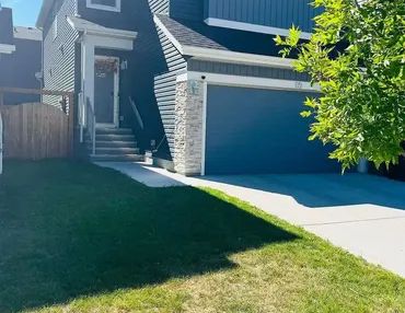 3 Bedroom House, 2.5 Bathroom with Double Garage on Rent in Belmont Community | 89 Belmont Terrace Southwest, Calgary - Photo 1