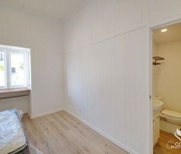 Fully Furnished Luxury: Premium Shared Living in Annerley - Photo 4