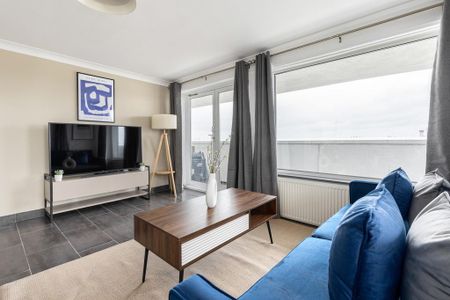 2 bedroom flat to rent - Photo 2