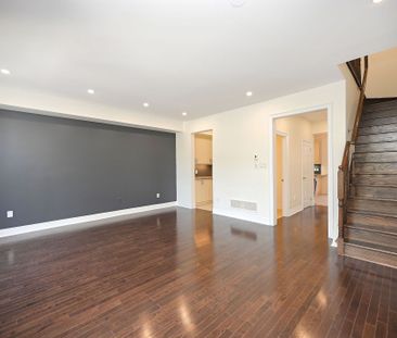 For Lease - 3069 Preserve Drive, Oakville, Ontario - Photo 2