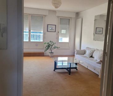 Location Appartement 4 pièces 93m² SAUMUR 49400 - Photo 1