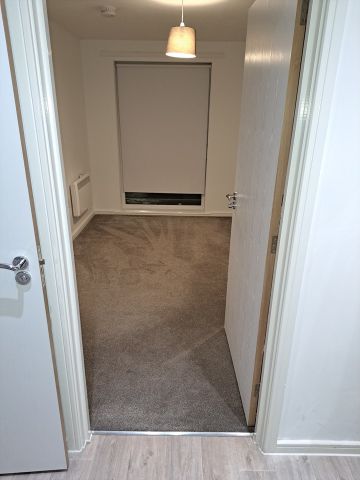 Room in a Shared Flat, Clarence Street, M7 - Photo 2