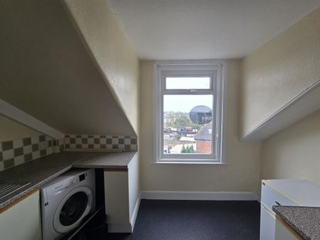 1 bedroom apartment to rent - Photo 4