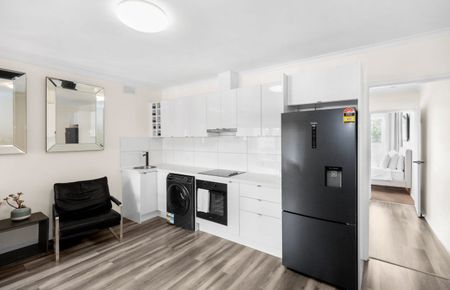 8/71 Auburn Road, Hawthorn VIC 3122 - Photo 3