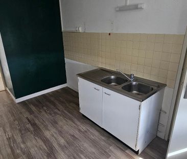 Location Appartement 3 pièces 70m² DOUAI 59500 - Photo 2