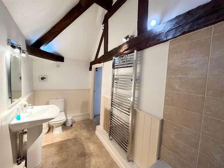 Hillfield Farm, Libbards Way, Solihull, B91 - Photo 4