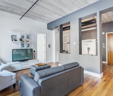 1070 Rue De Bleury, Montréal (Ville-Marie), QC H2Z - Photo 1