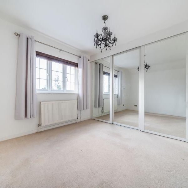 3 bedroom terraced house to rent - Photo 1