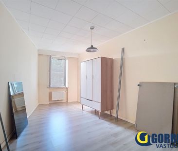 Gerenoveerd 3 slaapkamer appartement - Photo 1